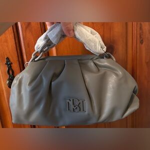 NWT Badgley Mischka Wrapped Frame GREY Clutch Purse W/ DETACHABLE Chain strap